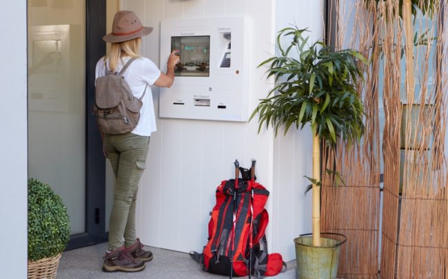 hes-solutions-roommatik-self-check-in